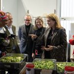 la-vicepresidenta-de-la-gv-visita-las-instalaciones-de-alicante-gastronomica-solidaria-3