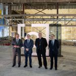 las-autoridades-en-las-futuras-instalaciones-del-campus-camara-ceu
