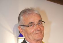 La Cámara otorga la Medalla de Oro y Brillantes al empresario de Benidorm Enrique Ballester Chofre