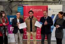 La Cámara y el Ayuntamiento de Alicante forman a jóvenes como conductores de autobús para cubrir la alta demanda del sector del transporte