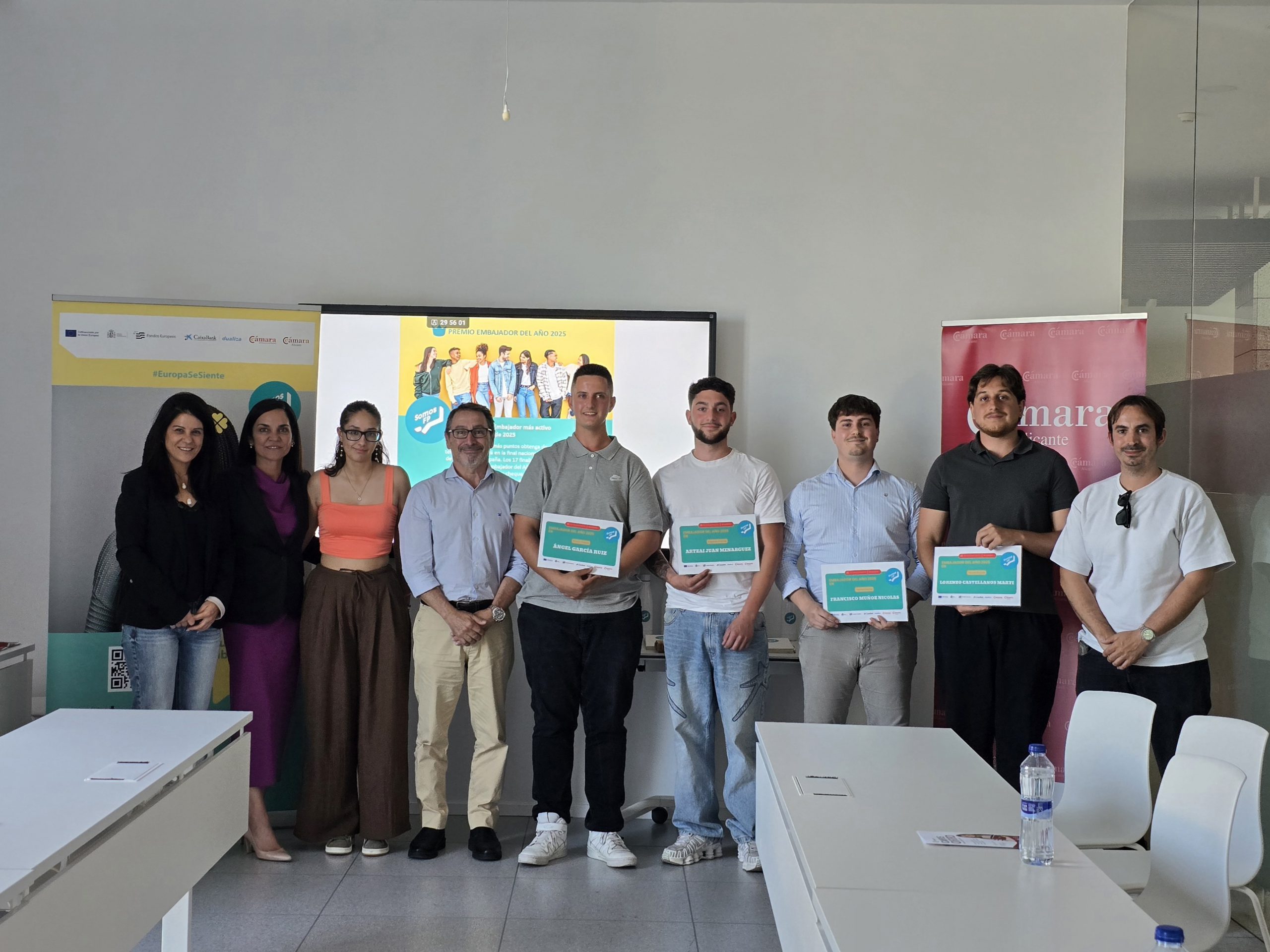 Ángel García, elegido Embajador del Año 2025 de la red de jóvenes Somos FP en Alicante